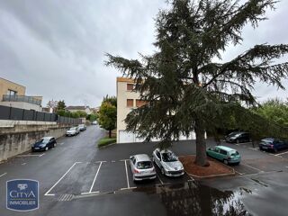  Appartement à louer 1 pièce 33 m²
