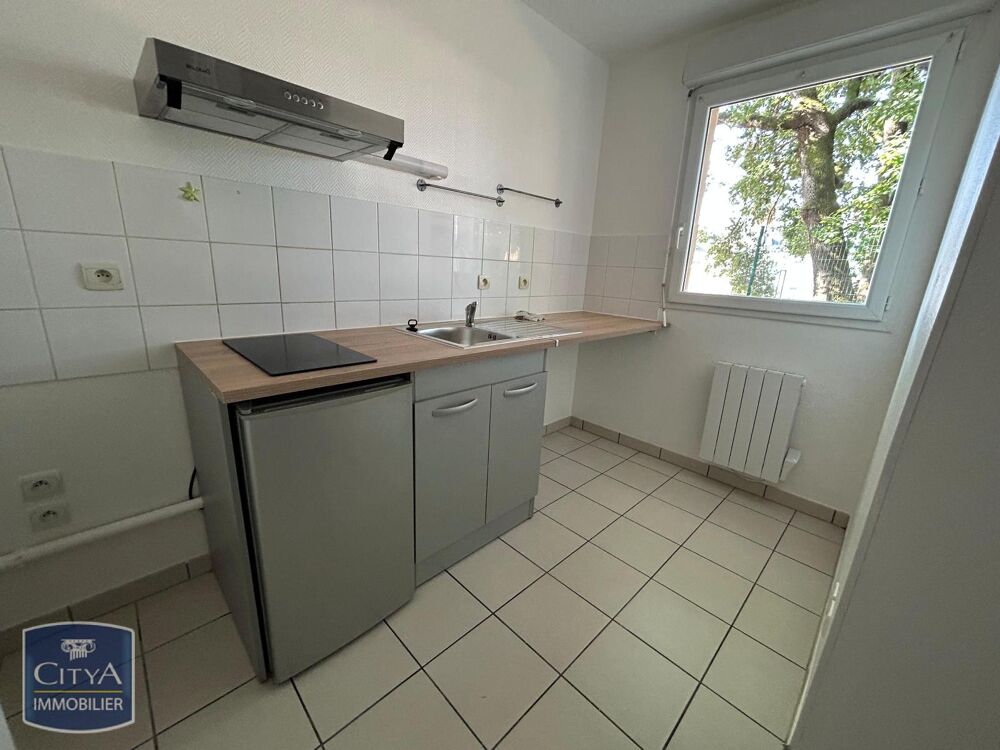 location Appartement - 3 pièce(s) - 56 m² Vierzon (18100)