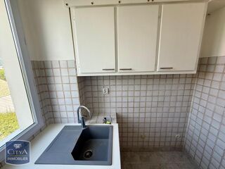  Appartement à louer 2 pièces 32 m²