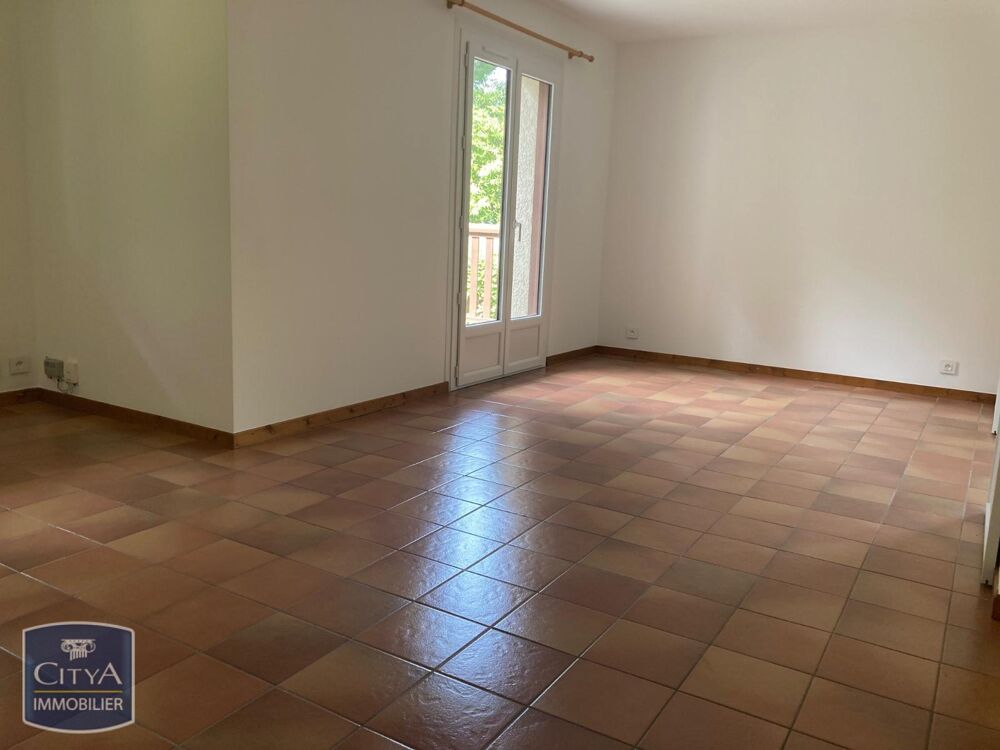 location Appartement - 3 pièce(s) - 68 m² Prévessin-Moëns (01280)