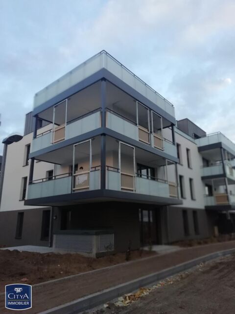  Parking / Garage  louer 