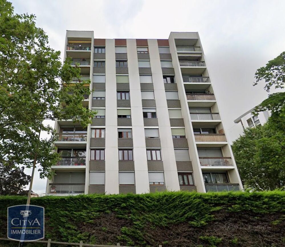 location Appartement - 2 pièce(s) - 47 m² Saint-Genis-Laval (69230)