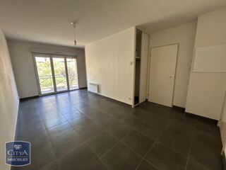  Appartement à louer 2 pièces 44 m²