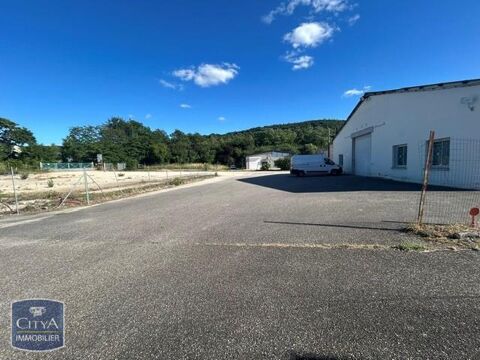   Location / Local Commercial 