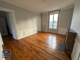  Appartement à louer 3 pièces 53 m²