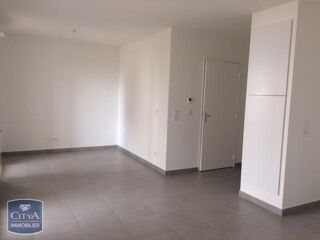  Appartement à louer 1 pièce 32 m²