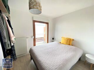  Appartement à louer 3 pièces 72 m²