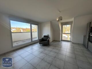  Appartement à louer 3 pièces 61 m²