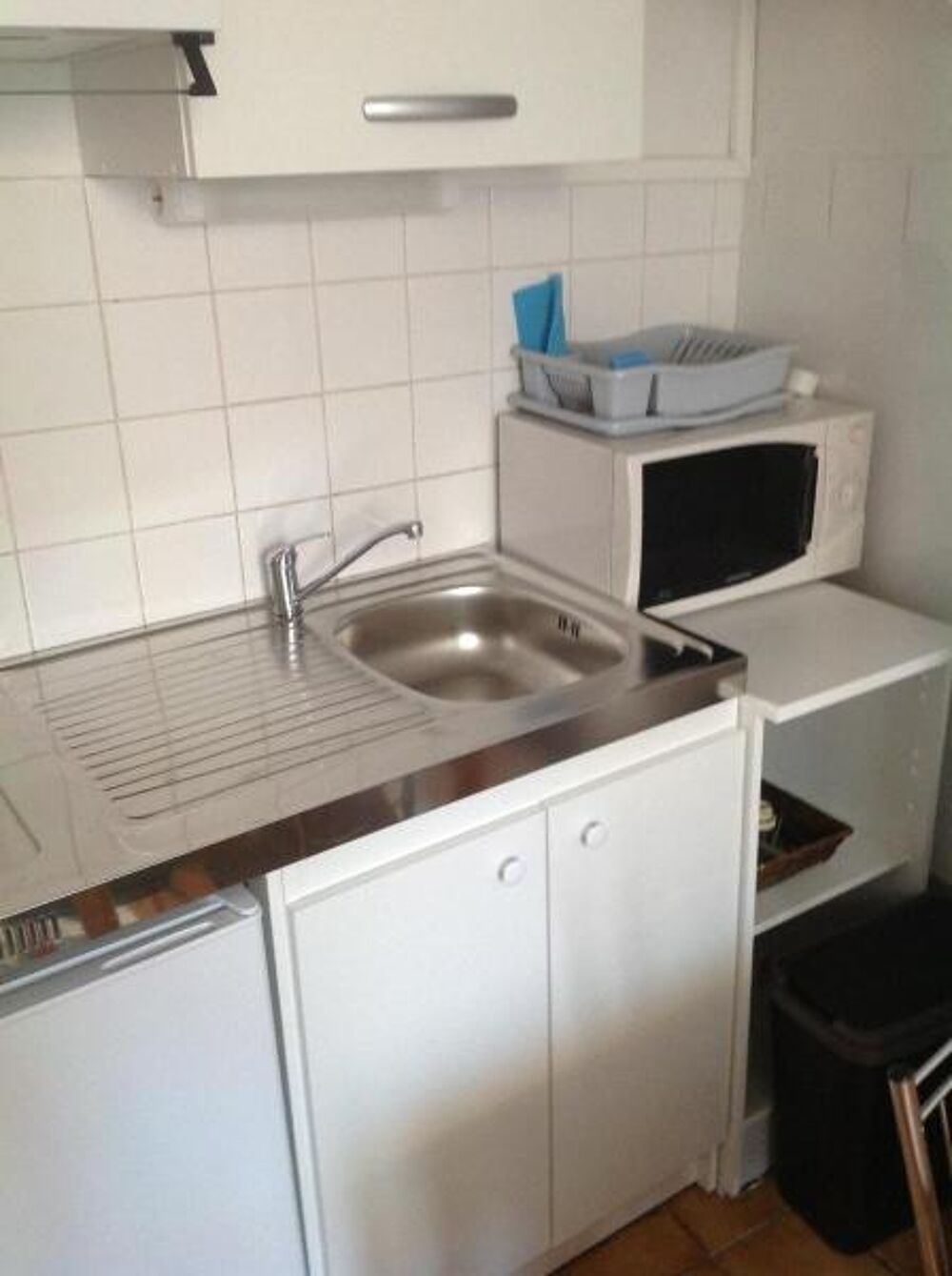 Studio meublé et rénové - prox tréfilerie - 32 Rue de TA....