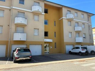  Appartement à louer 3 pièces 66 m²