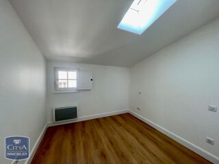  Appartement à louer 3 pièces 64 m²