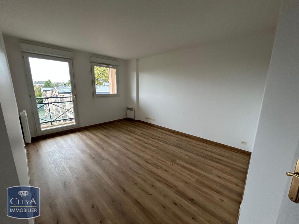 location Appartement - 2 pièce(s) - 47 m² Saintry-sur-Seine (91250)