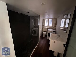  Appartement à louer 2 pièces 47 m²