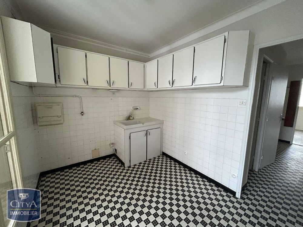 location Appartement - 4 pièce(s) - 77 m² Chambéry (73000)