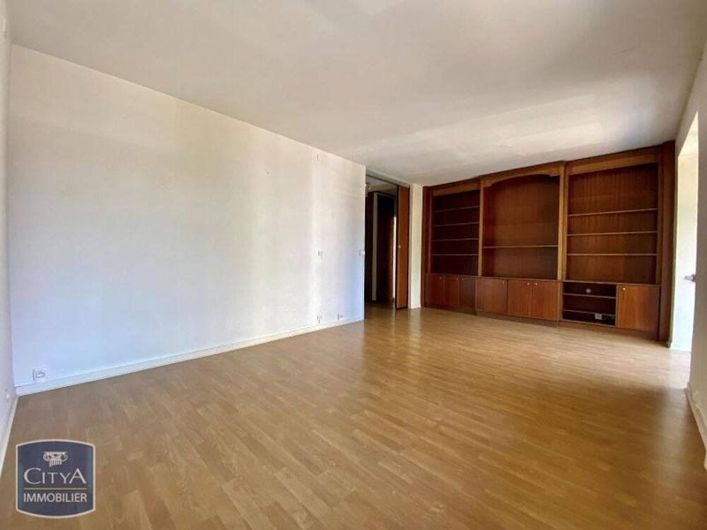 location Appartement - 4 pièce(s) - 81 m² Vaires-sur-Marne (77360)