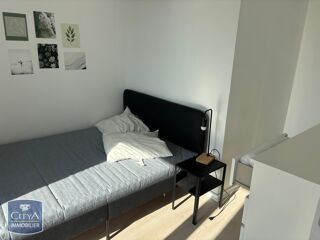  Appartement à louer 4 pièces 70 m²