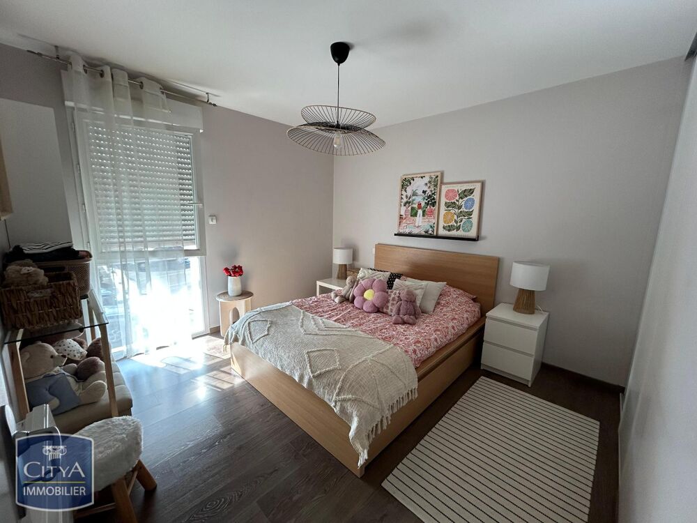 location Appartement - 3 pièce(s) - 57 m² Laval (53000)