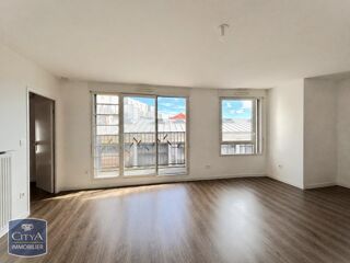  Appartement à louer 2 pièces 55 m²
