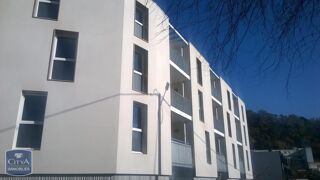  Appartement à louer 2 pièces 42 m²