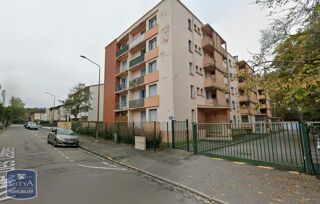  Parking / Garage à louer 