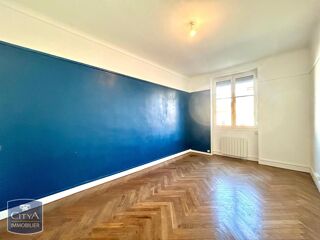  Appartement à louer 2 pièces 57 m²