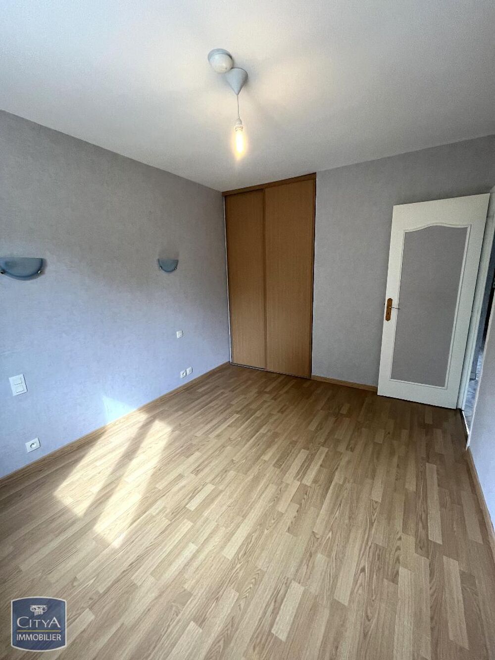 location Maison - 3 pièce(s) - 81 m² Réalmont (81120)