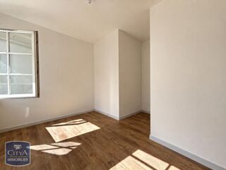  Maison à louer 3 pièces 61 m²
