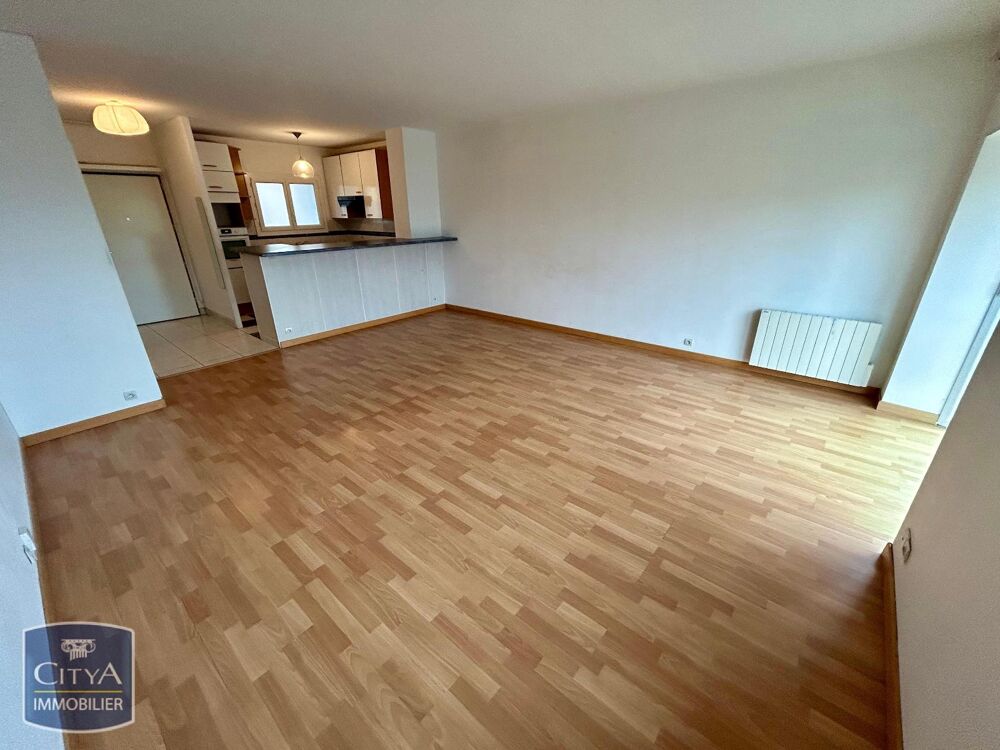 À louer : Appartement T2 situé à Maurepas, dans le dépar....