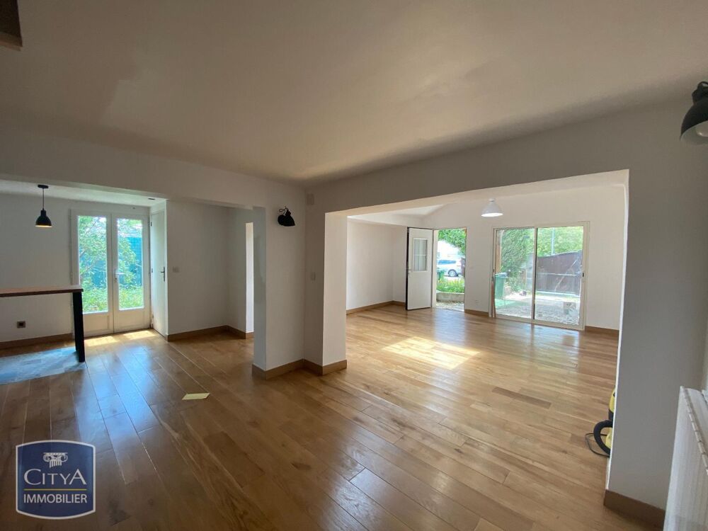 location Maison - 3 pièce(s) - 74 m² Rambouillet (78120)