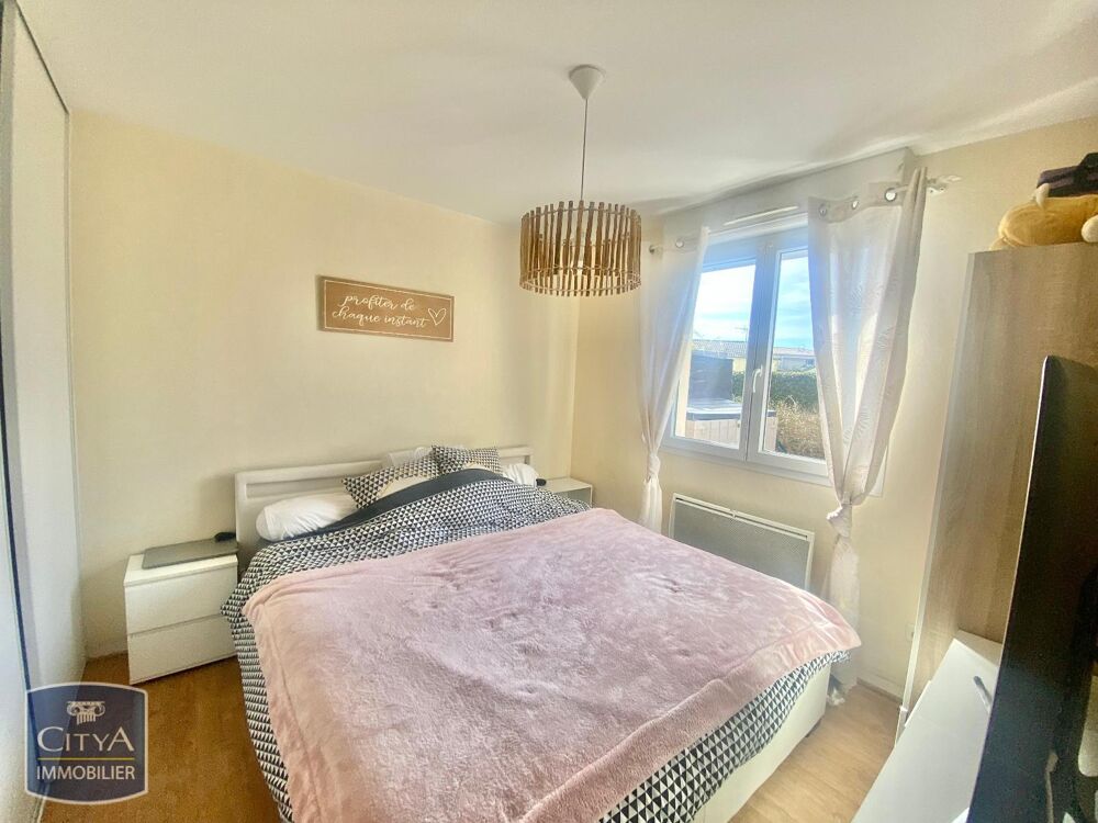 location Appartement - 3 pièce(s) - 53 m² Donzère (26290)