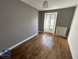  Appartement à louer 3 pièces 56 m²