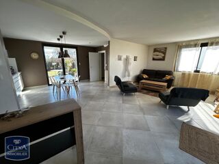  Maison � louer 4 pi�ces 88 m� Saint pierre du mont