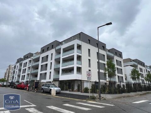  Parking / Garage  louer 