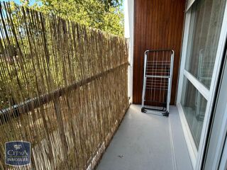  Appartement à louer 3 pièces 65 m²