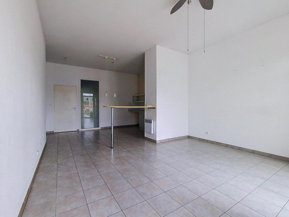 location Appartement - 2 pièce(s) - 67 m² Port-Vendres (66660)