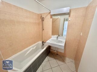  Appartement à louer 2 pièces 52 m²