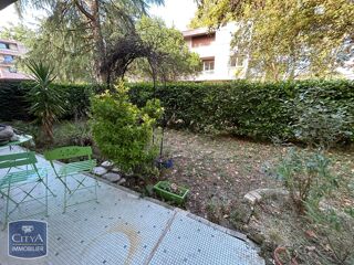 Appartement à louer 2 pièces 48 m²