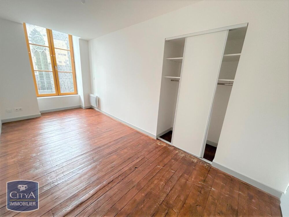À LOUER Bel appartement de type T3, situé à Clermont-Fer....