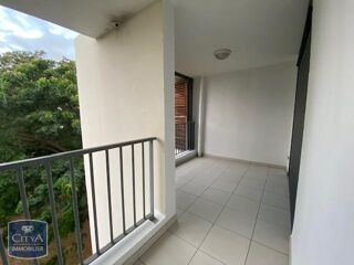  Appartement à louer 4 pièces 91 m²