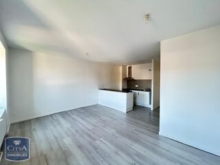  Appartement à louer 2 pièces 47 m²