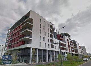  Appartement à louer 2 pièces 56 m²