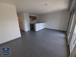  Appartement à louer 2 pièces 44 m²