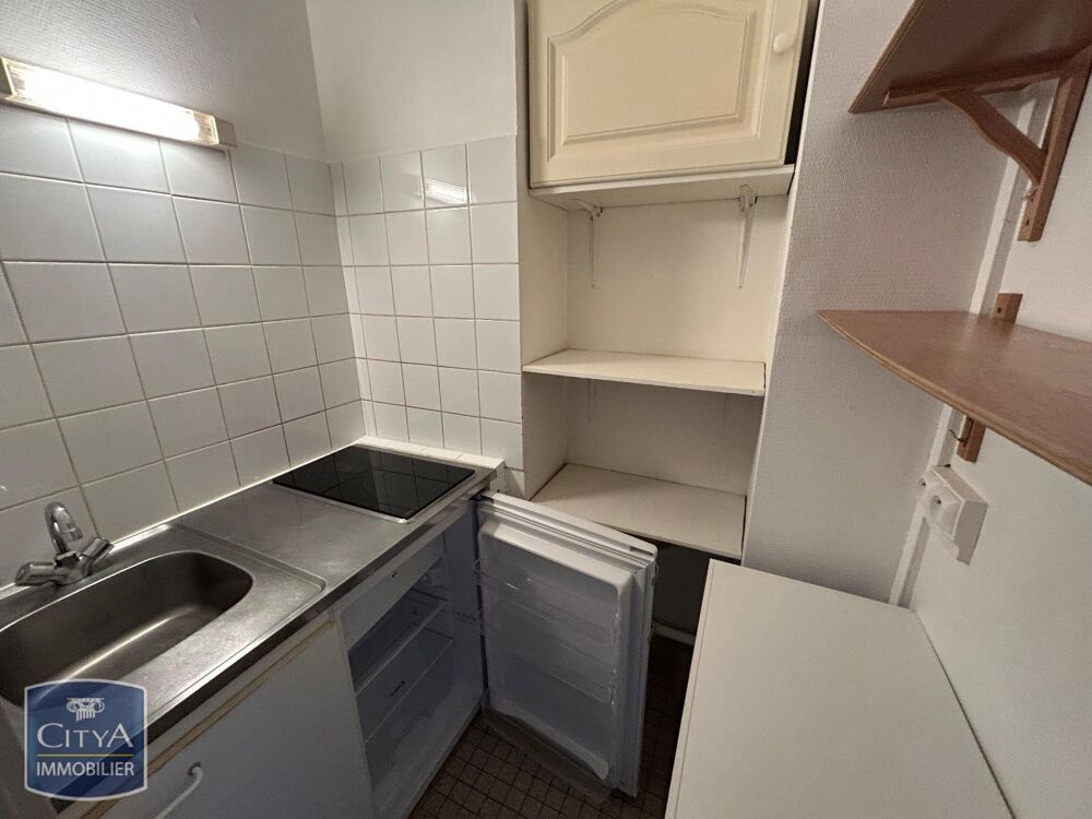 location Appartement - 2 pièce(s) - 32 m² Thiers (63300)