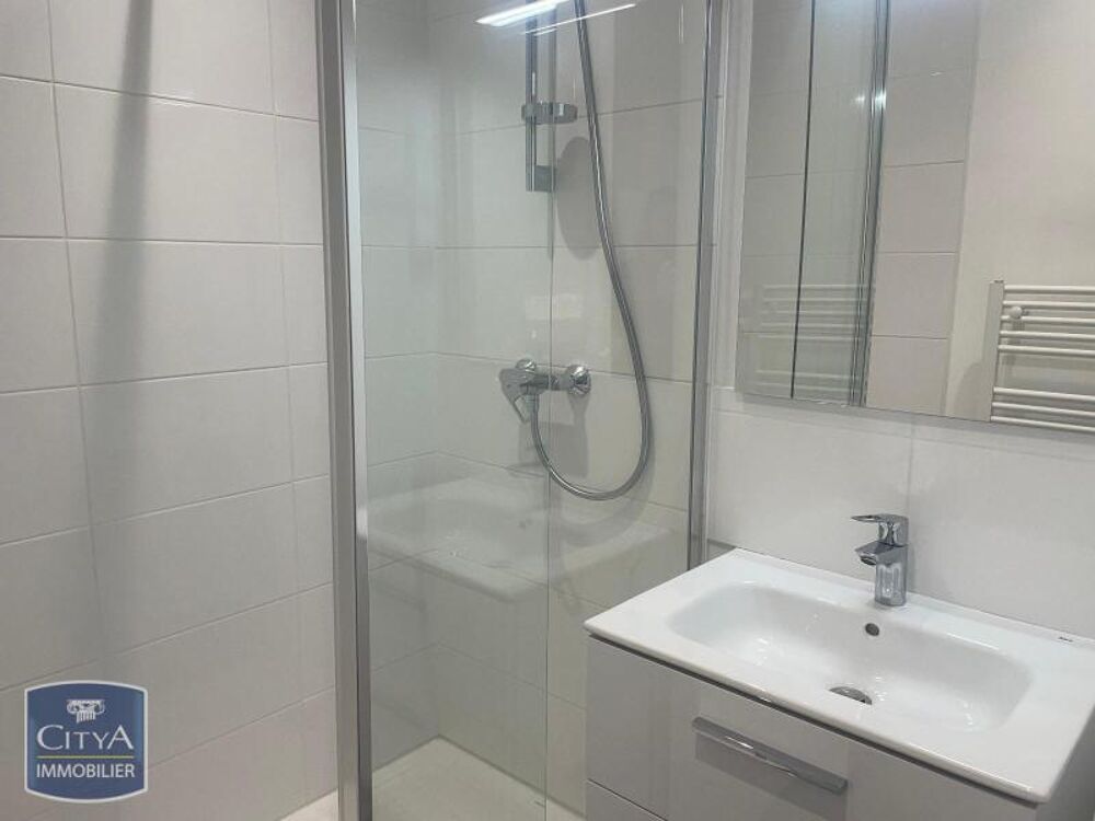 location Appartement - 2 pièce(s) - 57 m² Lyon 7