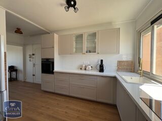  Appartement à louer 3 pièces 64 m²