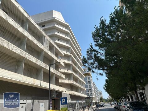  Parking / Garage  louer 