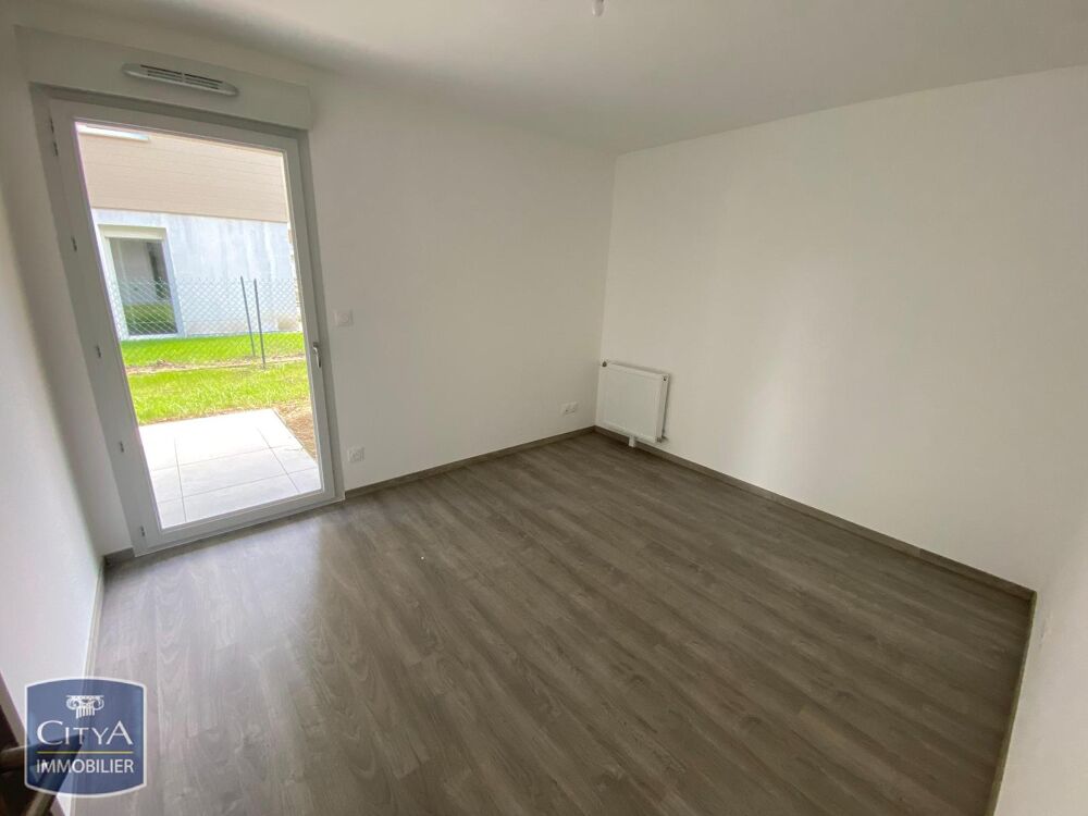 location Appartement - 2 pièce(s) - 47 m² Saint-Genis-Pouilly (01630)