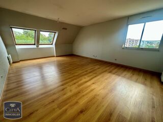  Appartement à louer 2 pièces 62 m²