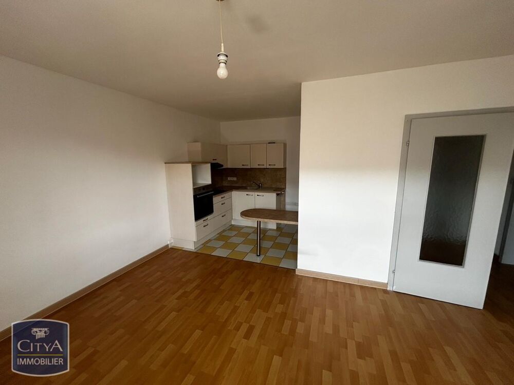 T2 lumineux de 47 m² avec grande terrasse - Rue Engelbre....