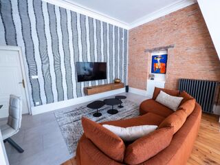  Appartement à louer 3 pièces 102 m²